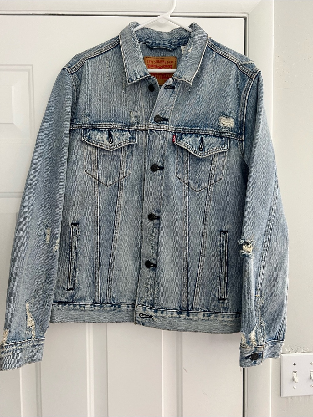 Levi's Light Blue Distressed Denim Jacket - Classic Trucker